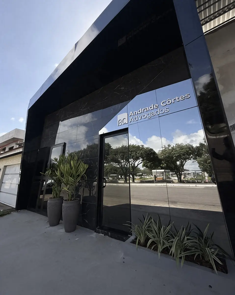 Fachada do escritório Andrade e Côrtes Advogados